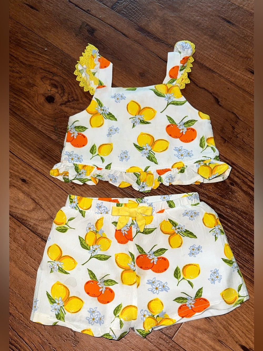 Rare Editions Toddler Girls 2 Piece Elastic Waistband Woven Short Set Lemons 2T